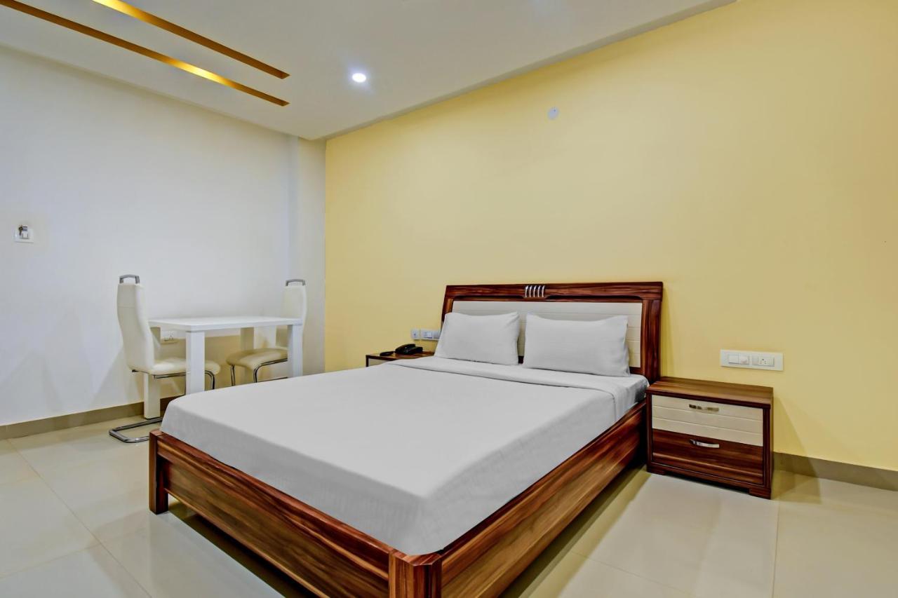 Rashi Comforts By Coastal Dine Hotel Dobbaspet Bagian luar foto