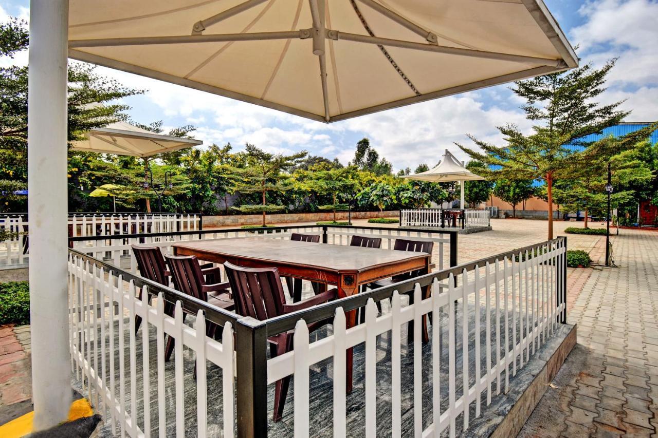 Rashi Comforts By Coastal Dine Hotel Dobbaspet Bagian luar foto